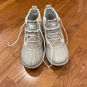 Sorel out n about winter waterproof boot. Size 8.5